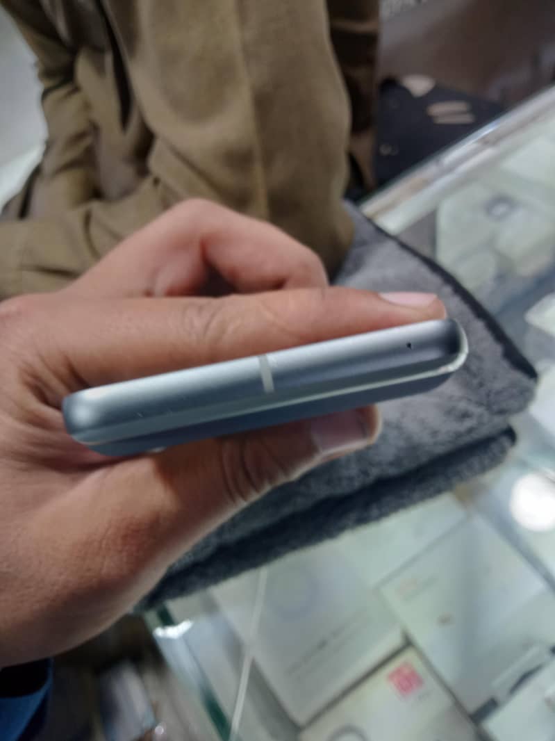 google pixel 8 3