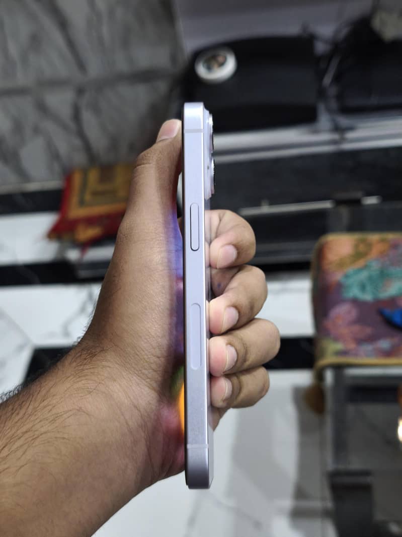 iPhone 14 jv 3