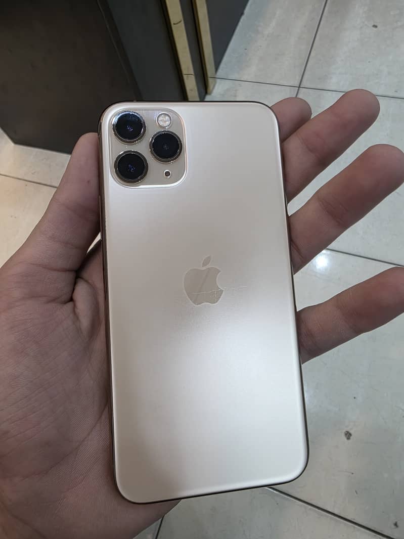 Apple iPhone 11 Pro 1