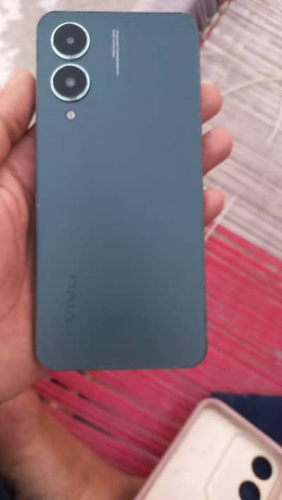 Vivo Y17s