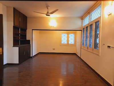 F-10 Excellent 500 Square Yard House Proper 4 Bedrooms, Proper 4 Attached Bathrooms Modern Fittings Along With Wooden Flooring Drawing Dining, TV Lounge, Kitchen
