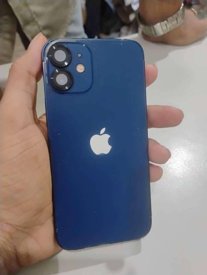 Apple iPhone 12mini 0