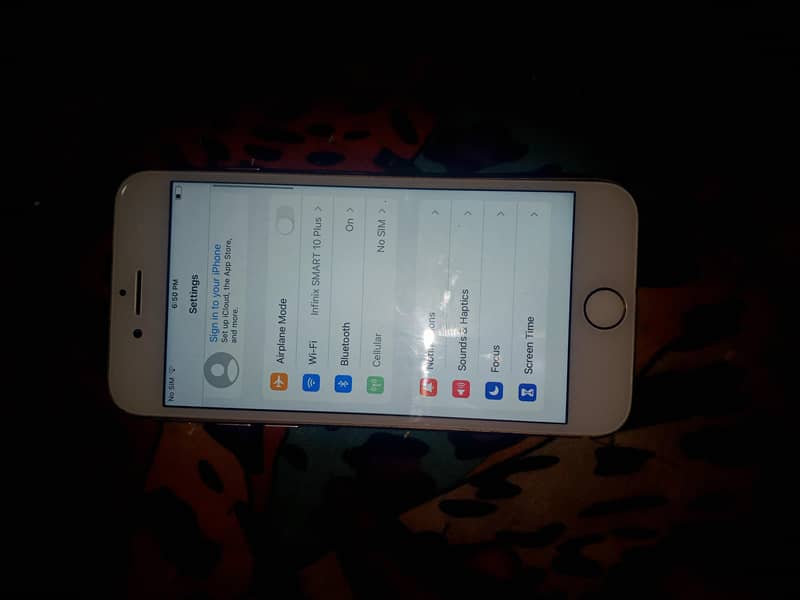 Apple iPhone 8 16