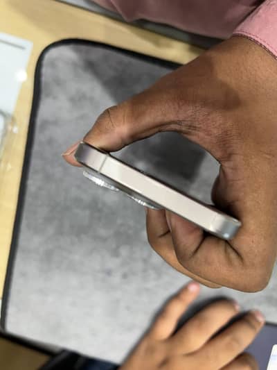 Apple iPhone 15 Pro