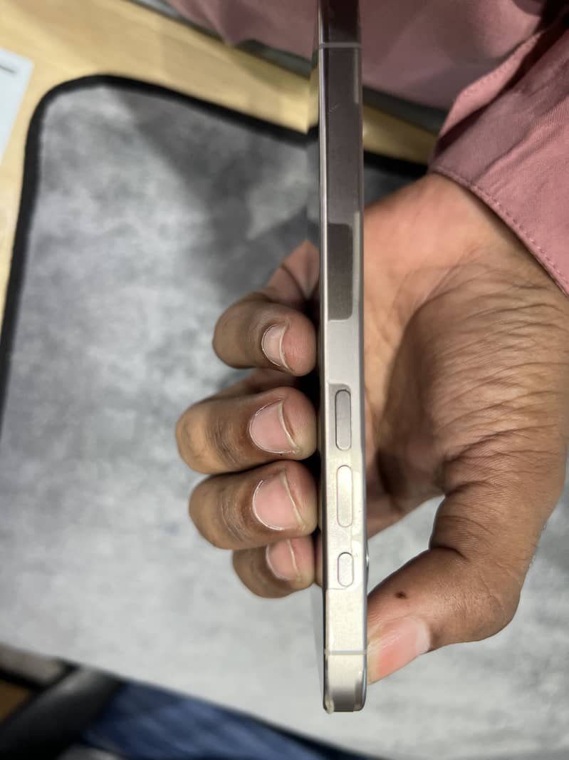 Apple iPhone 15 Pro 5