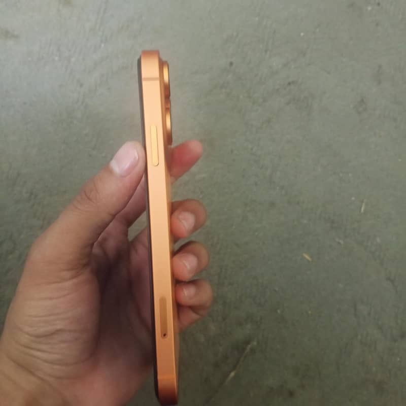Apple iPhone XR 3