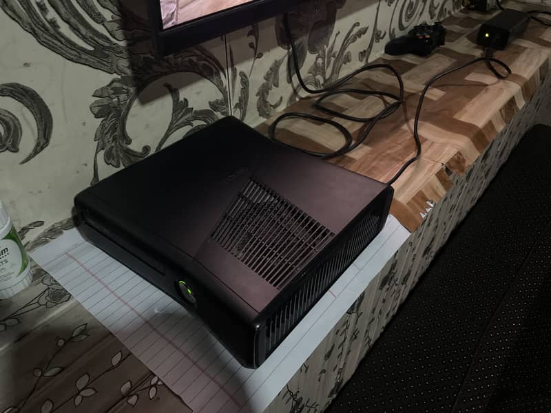 XBOX 360 S 0