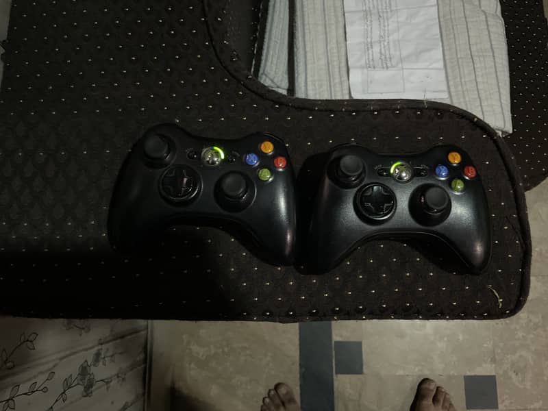 XBOX 360 S 6