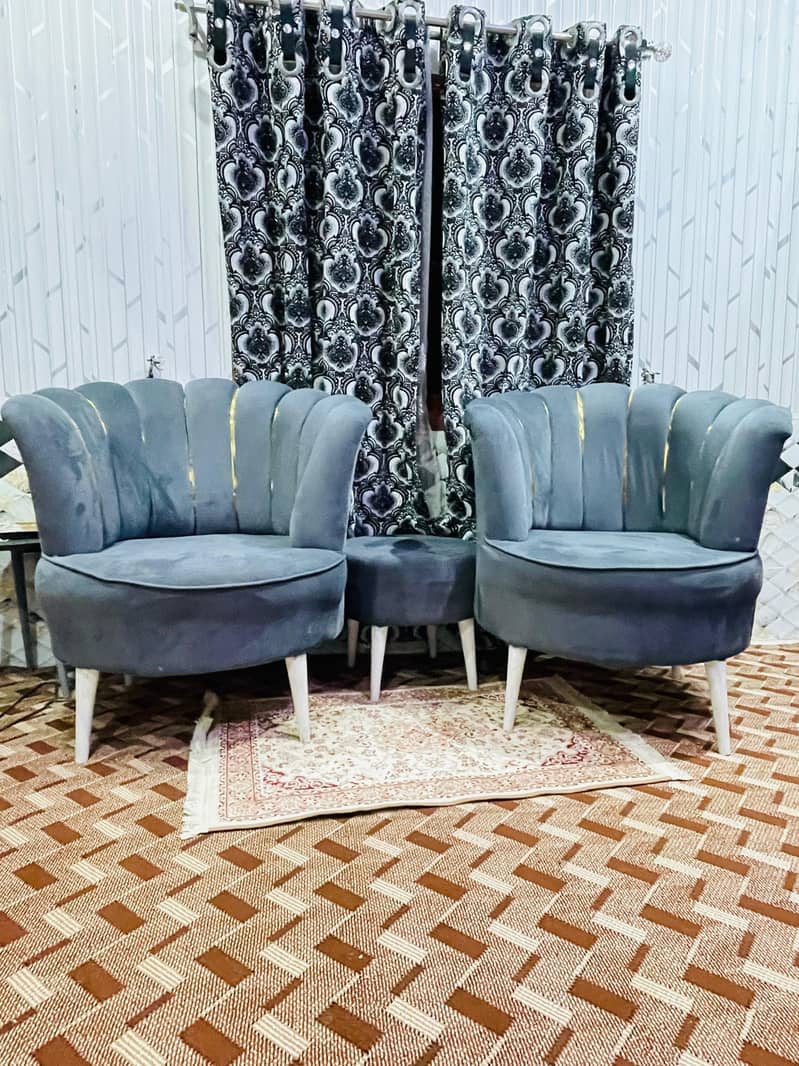 2 sofa 0
