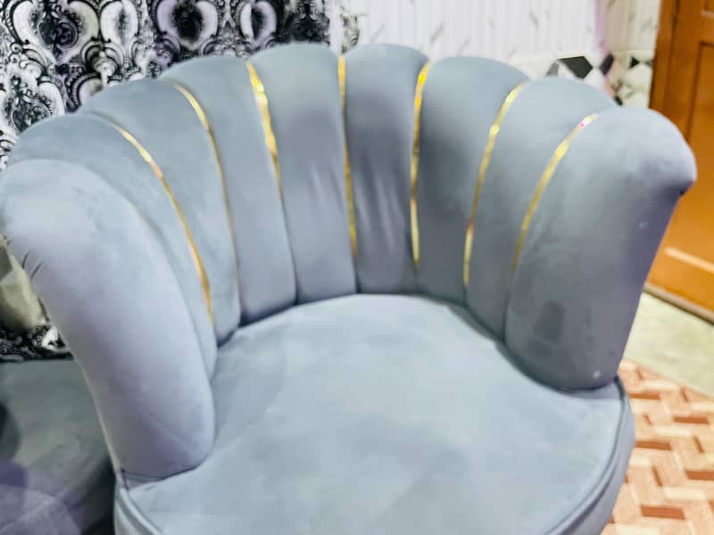 2 sofa 2