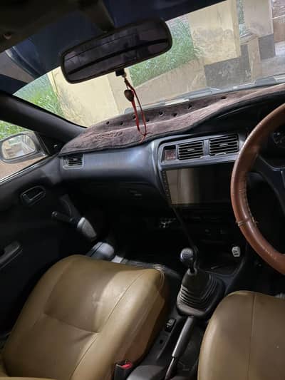 Toyota Corolla XE 2001