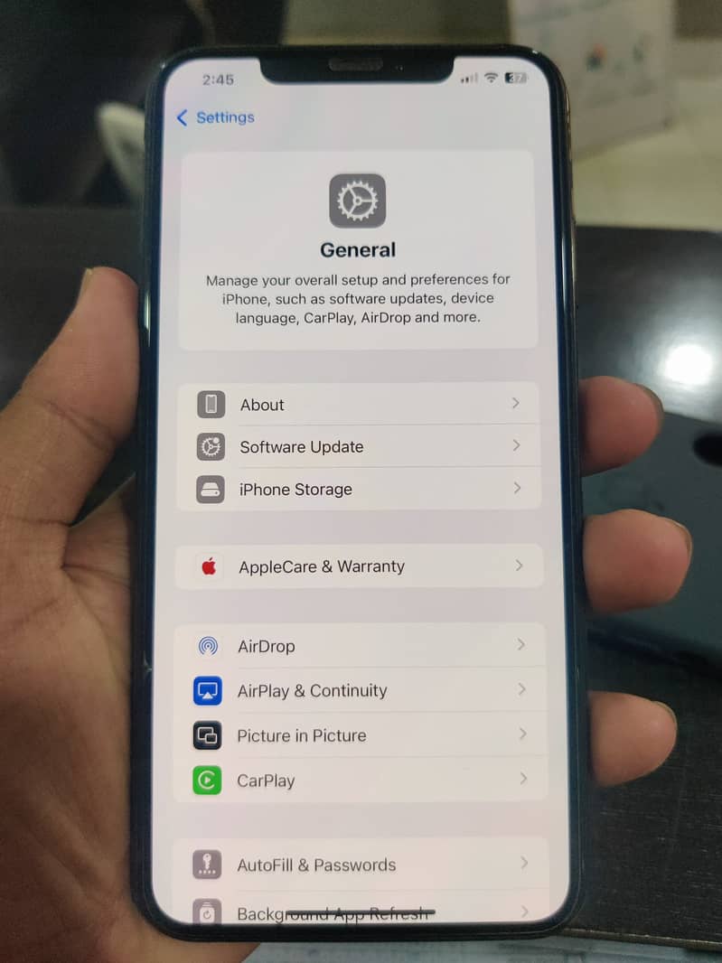Apple iPhone XS Max 1