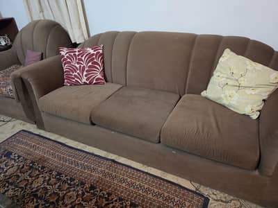5 Seater Sofa Set in Great Condition