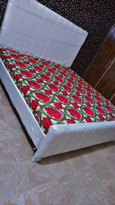 Double Bed King Size urgent sale 03247933566