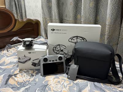 Dji mini 3 with smart controller
