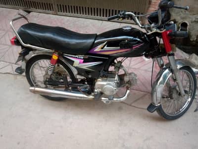 TOTAL GENIOUNE BIKE LUSG CONDITION PHONE 318/5192424