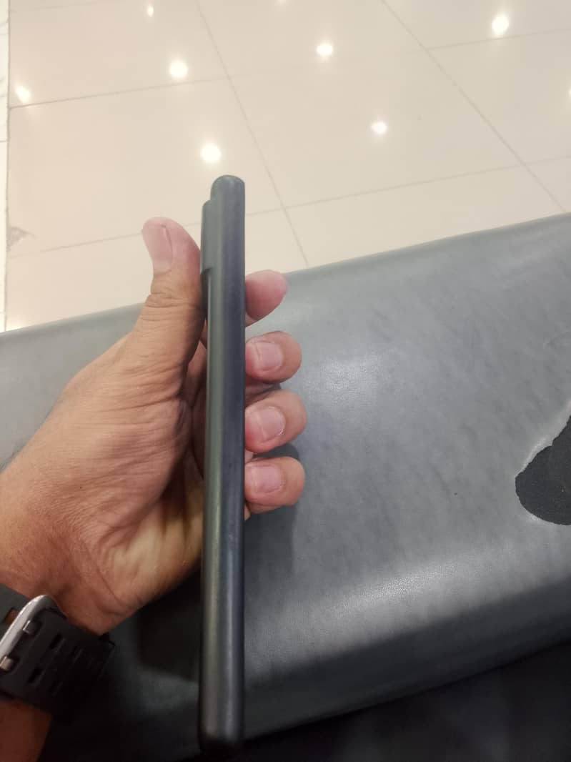 Google Pixel 6 3