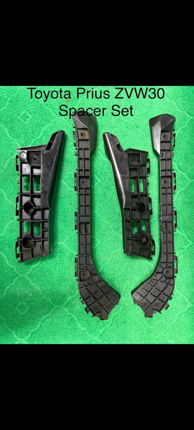 ​Original Toyota Prius (ZVW30) Bumper Spacer Brackets Set