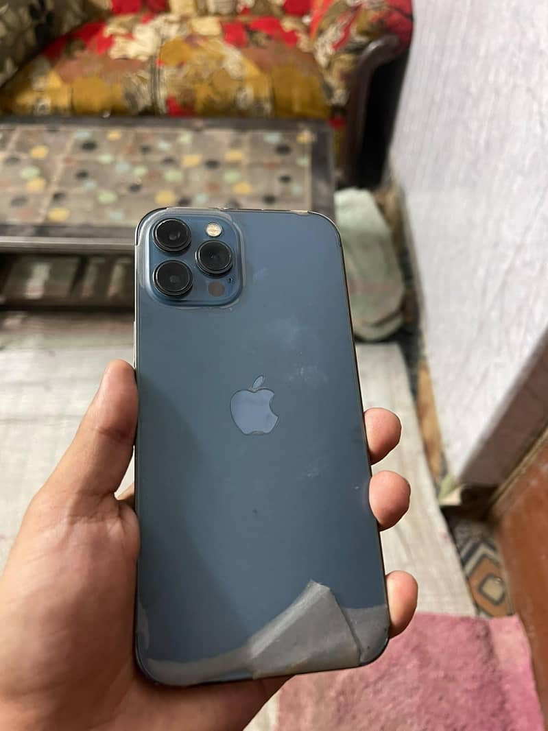 Apple iPhone 12 Pro Max 1