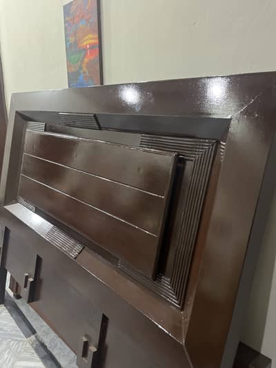 Wooden furniture new