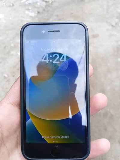 Apple iPhone 8