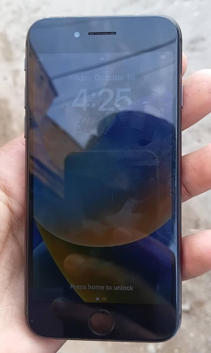 Apple iPhone 8 9