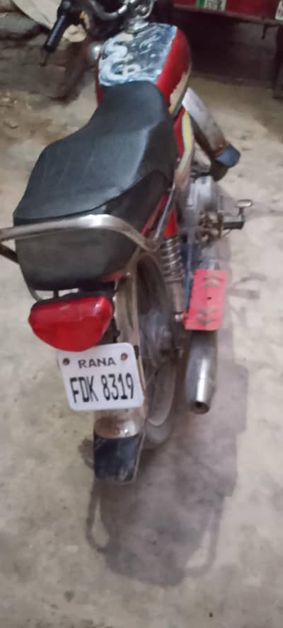2010 model Honda cd 70 for sale bike bilkul ok he koi kam ni hony wala