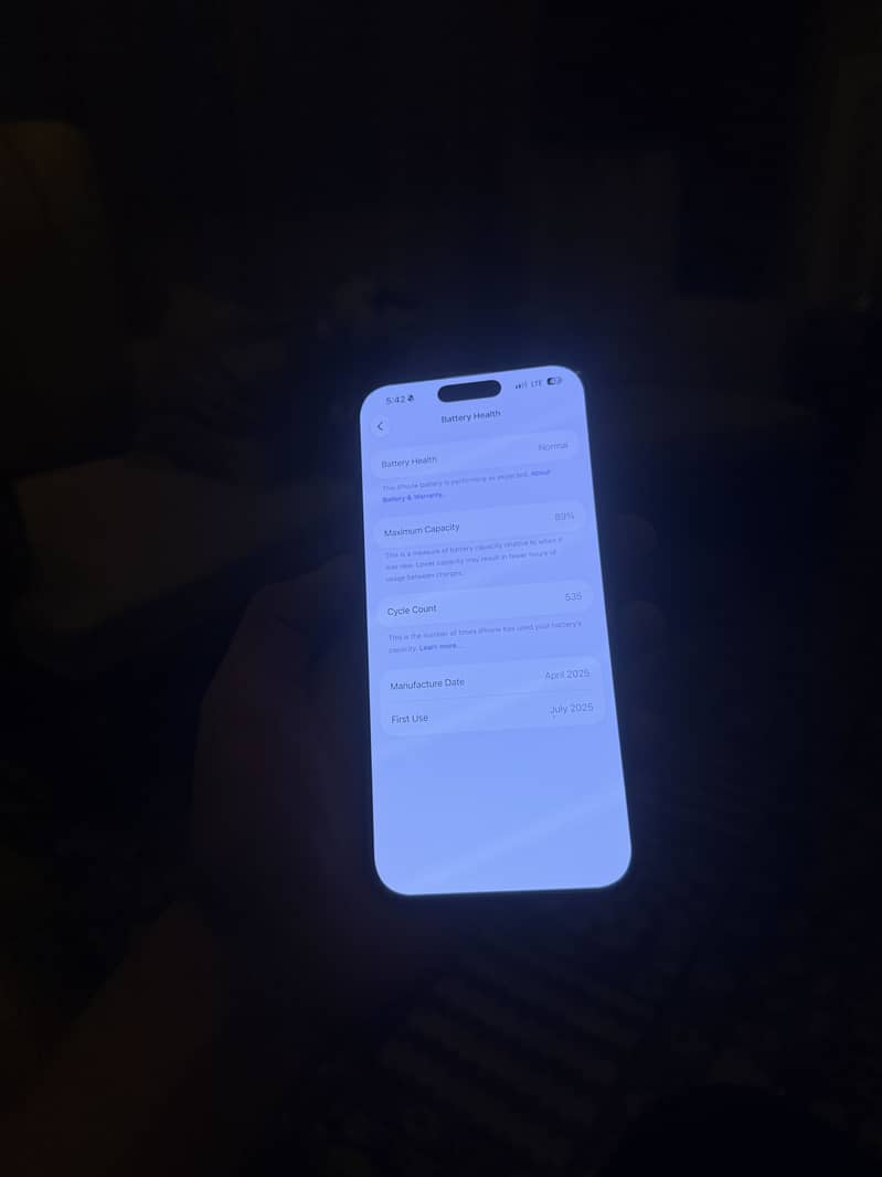 Apple iPhone 16 Pro Max 5