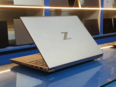 HP ZBOOK 16 Fury G9 12th Gen i7 24 cores RTX A1000