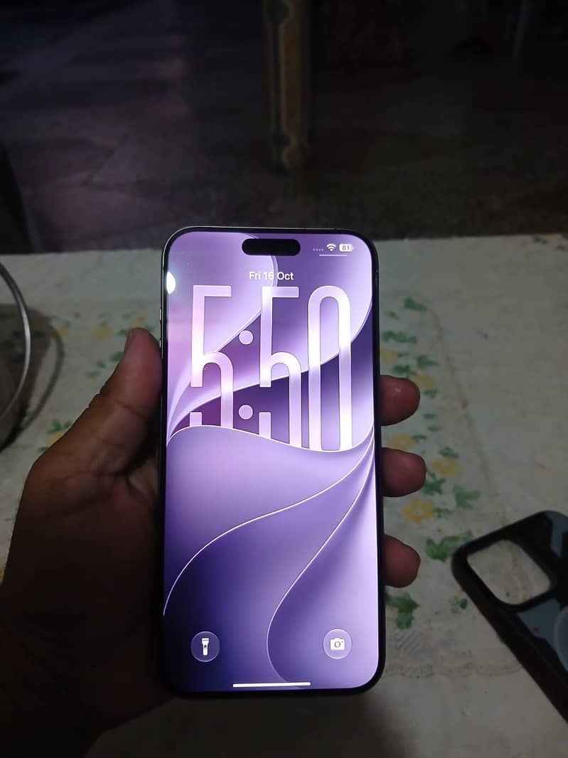 Apple iPhone 15 Pro Max 0