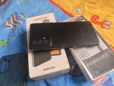 Samsung Mobile A52 8gb 128gb