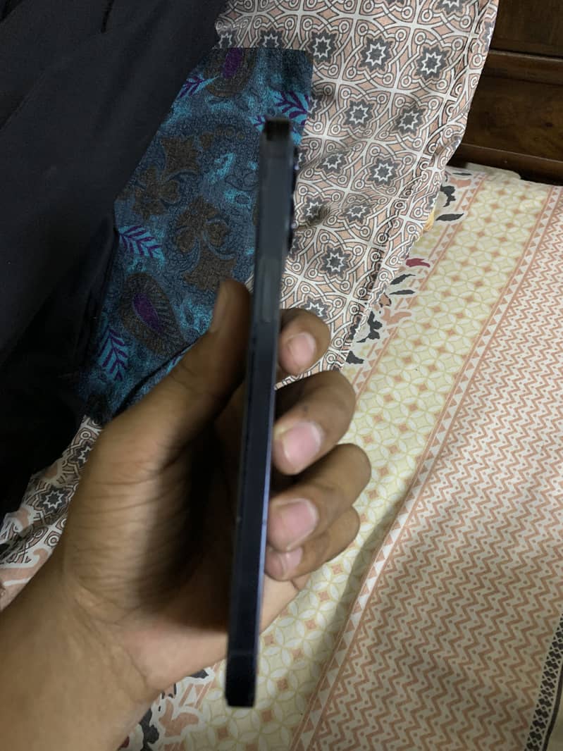 Apple iPhone 12 Pro Max 2