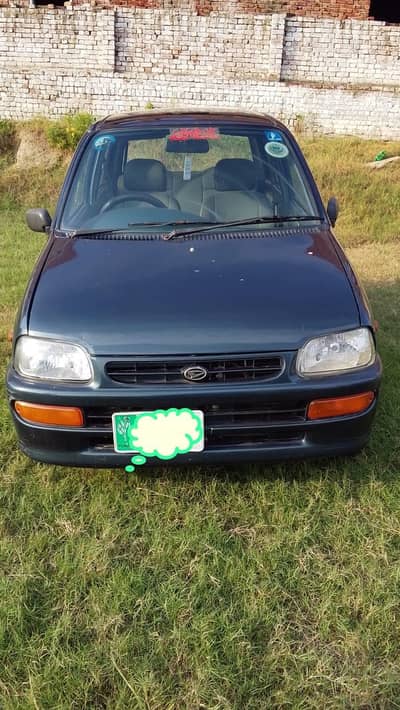 Daihatsu Cuore 2012