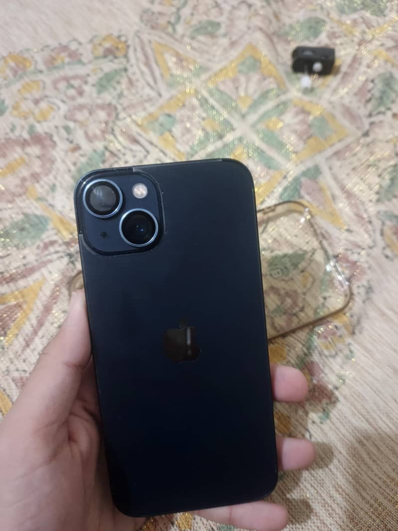 Apple iPhone 13 0
