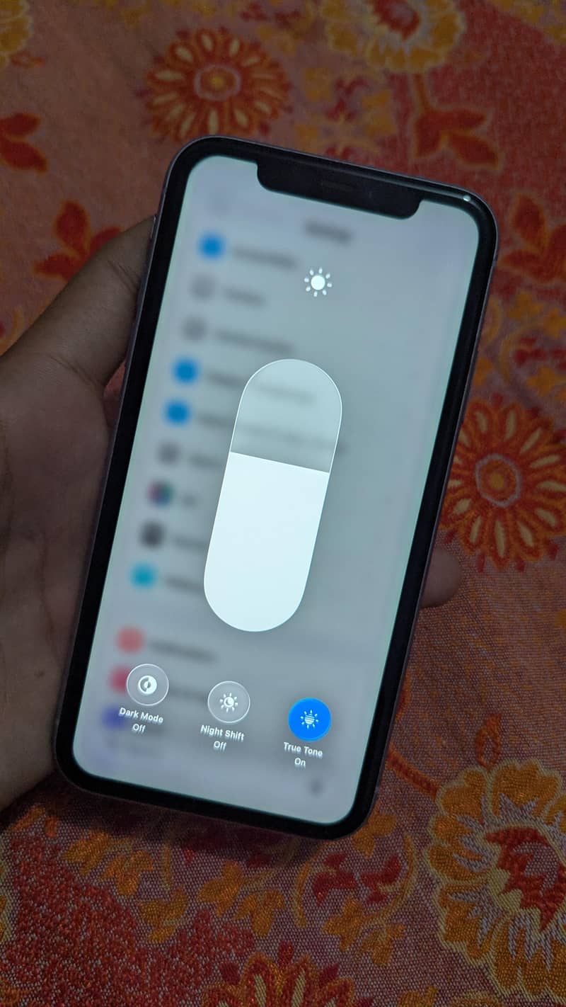 Apple iPhone 11 6