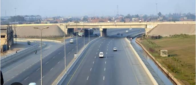 SPECIALIZING IN COMMERCIAL PROPERTIES IN DHA LHR