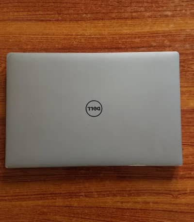 Dell XPS 15 9560 | 16gb Ram 256gb ssd | Geforce 1050 Gpu