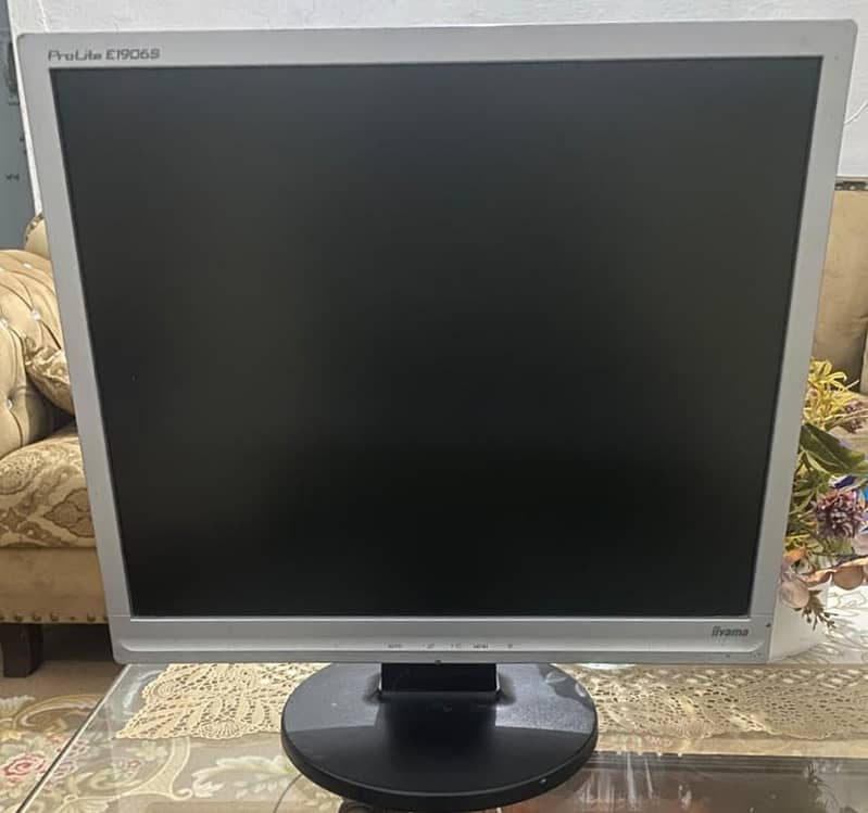 computer LCD 0