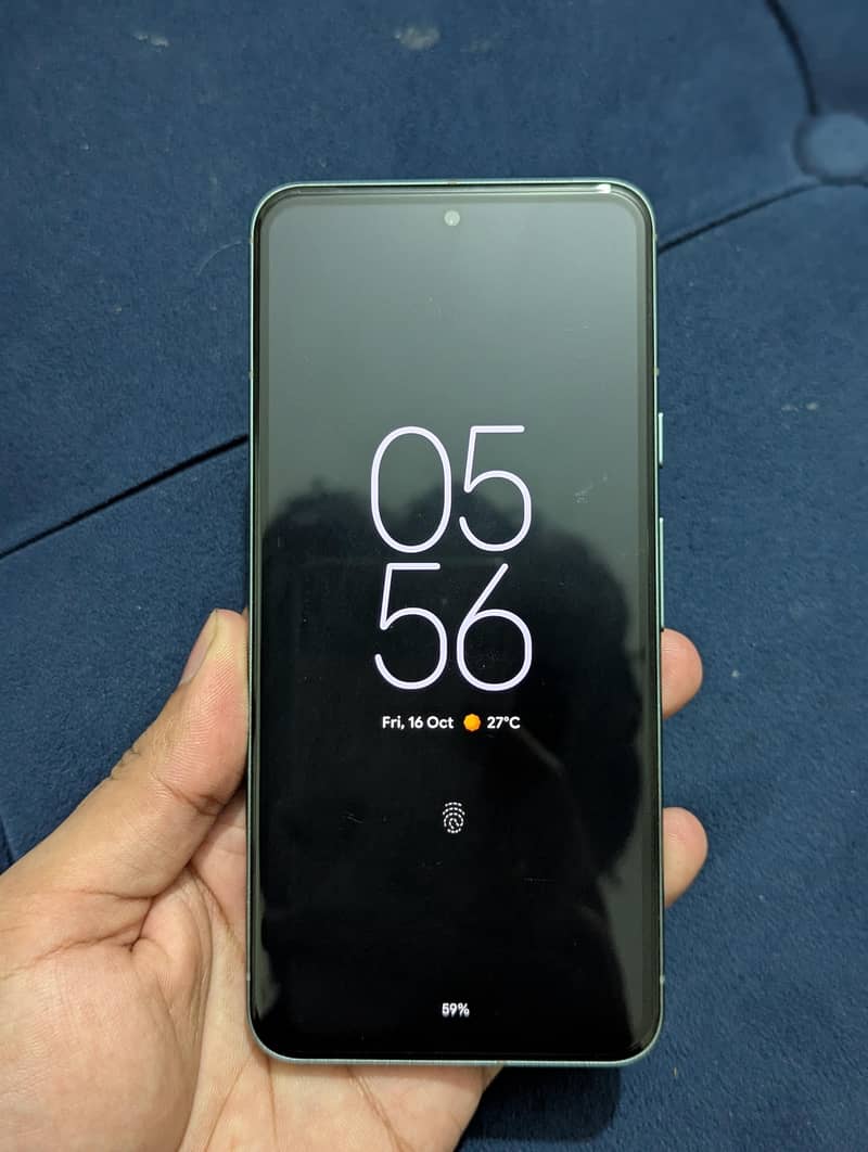 Google Pixel 8 2