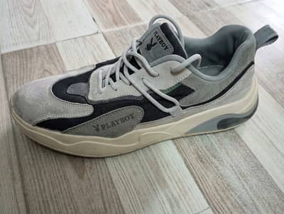 Men Chunky Sneakers Size 7   ,   40 (Boys 7 , 40 bhi pehen sakte hain)