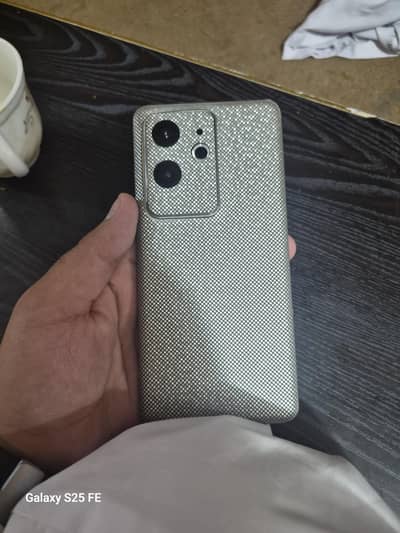 Realme GT 6