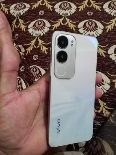 Vivo Y19s