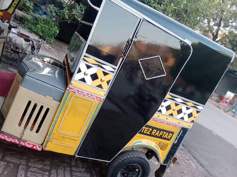 Tezraftar Rickshaw 4