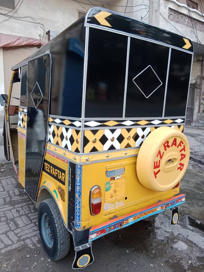 Tezraftar Rickshaw 7