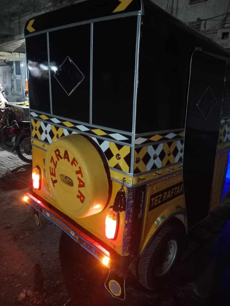 Tezraftar Rickshaw 14