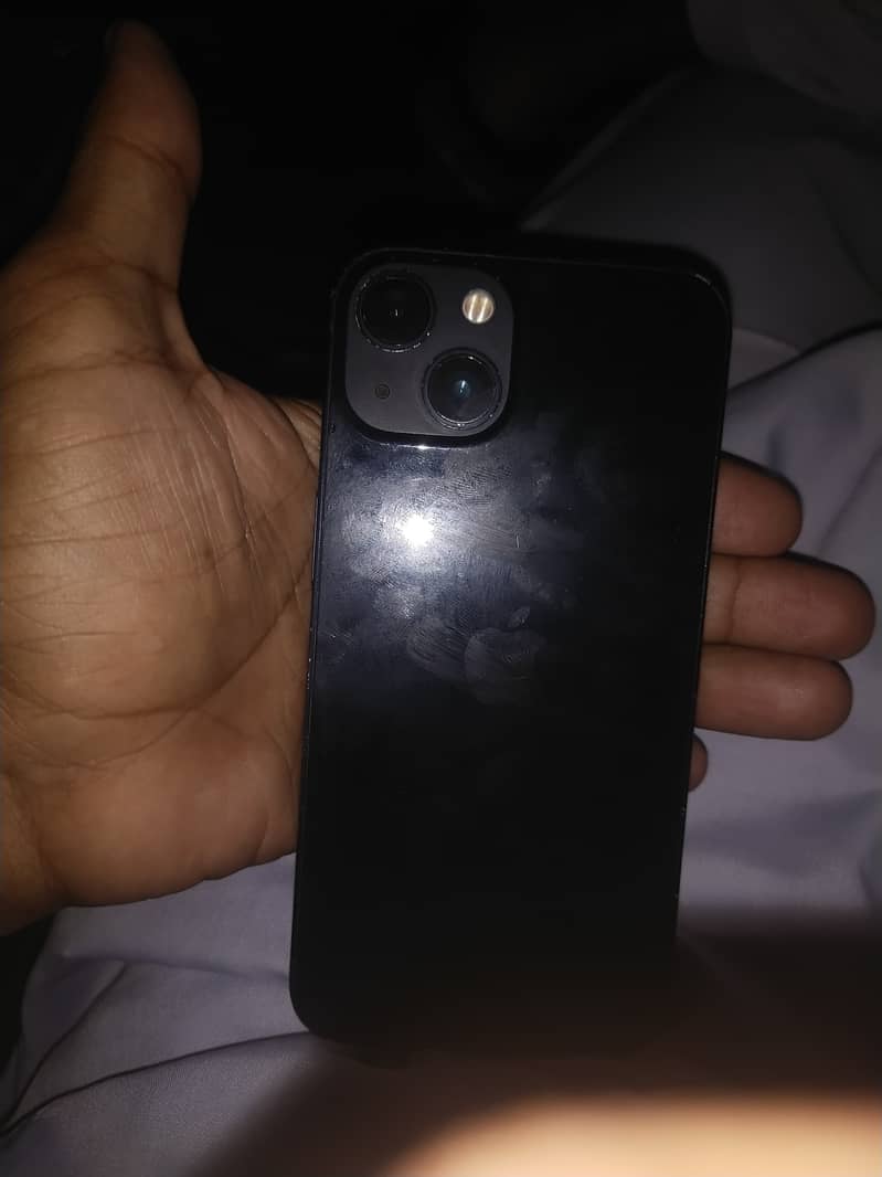 Apple iPhone 13 3