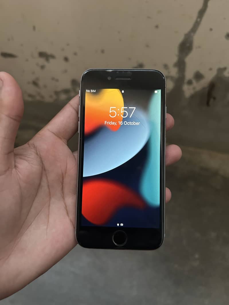 Apple iPhone 6S 6