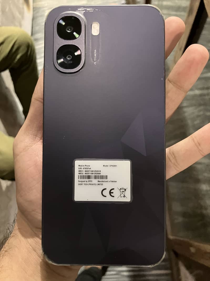OPPO A6k 4