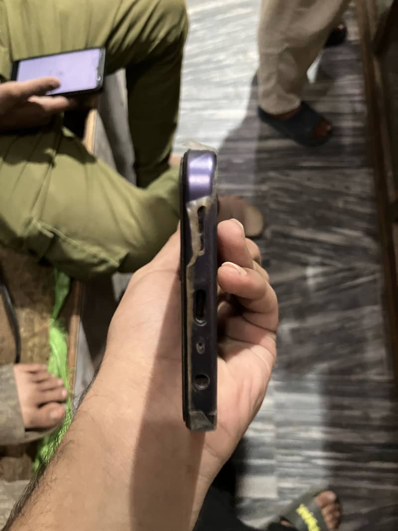 OPPO A6k 5