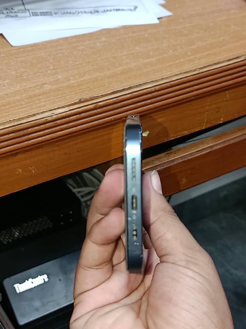 Apple iPhone 12 Pro 2